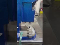 Video pembengkokan manual terminal baterai